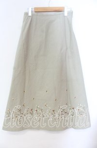 TOMATSU / 刺繍ギンガムスカート 40 グリーン系 O-25-10-31-050-LO-SK-IG-ZT327