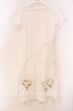 画像1: PINK HOUSE / ハートブーケ刺繍シャーリングチュニック  シロ O-25-10-31-067-LO-TO-IG-OS