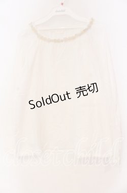 画像1: 【SALE】PINK HOUSE / フラワーモチーフプルブラウス  シロ O-25-10-31-077-LO-TO-IG-ZT479