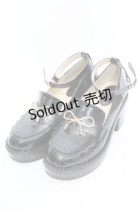 axes femme POETIQUE / リボンモチーフ使いローファー M クロ O-25-10-31-2007-AX-SH-OW-ZT1102W