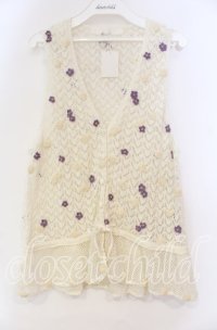 PINK HOUSE / フラワーモチーフ鍵編みベスト  オフシロ O-25-10-31-013-LO-TO-IG-ZT191