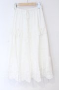 axes femme / ティアードコットンレーススカート  シロ O-25-10-31-3056-AX-CO-IG-OS