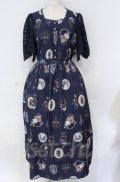 axes femme / アンティークフルーツ柄ワンピース  ネイビー O-25-10-31-3011-AX-OP-IG-OS