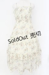 axes femme / ひまわり柄キャミワンピース  イエロー O-25-10-31-3024-AX-OP-IG-OS