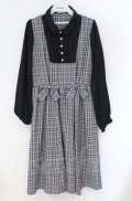 axes femme / チェックリボンドッキングワンピース  クロ×グレー O-25-10-31-3028-AX-OP-IG-OS