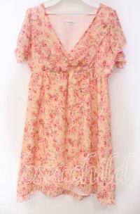 LODISPOTTO / ローズ柄フリルワンピース  ピンク O-25-11-03-083-LO-OP-OW-ZT191