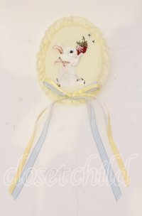 PINK HOUSE / スイーツスプリングバニーワッペンブローチ  イエロー O-25-11-03-002-LO-ZA-IG-OS