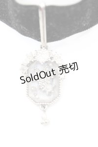 axes femme / スノークリスタルチョーカー  シルバー×クロ O-25-11-06-062-AX-AC-IG-OS