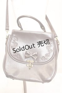 axes femme POETIQUE / クラシカル型押しバッグ  ブラウン O-25-11-06-069-AX-BG-IG-OS