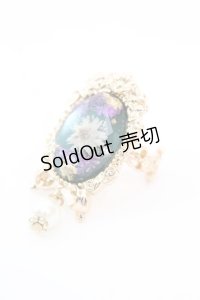 axes femme / 花封入モチーフリング  ゴールド O-25-11-06-038-AX-AC-IG-OS