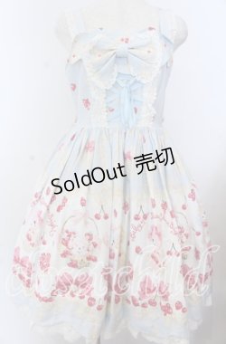 画像1: BABY,THE STARS SHINE BRIGHT / なかよしくみゃちゃんのいちごとレースのミルフィーユ柄ジュディジャンパースカート  リリアンちゃんいろ（サックス） O-25-11-07-083-BA-OP-OW-OS