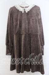 Fi.n.t / クレリックベロアミニワンピース  ベージュ O-25-11-07-125-CA-OP-IG-ZT513