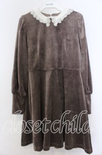 Fi.n.t / クレリックベロアミニワンピース  ベージュ O-25-11-07-125-CA-OP-IG-ZT513