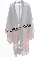 axes femme kawaii / 彼岸花柄シアー着物風羽織  クロ×アカ O-25-11-07-043-AX-TO-IG-OS