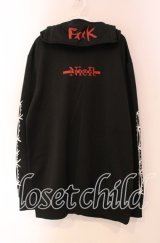 NieR Clothing / フード付き裏起毛トップス  ブラック×レッド O-25-11-08-047-PU-TO-IG-ZT401