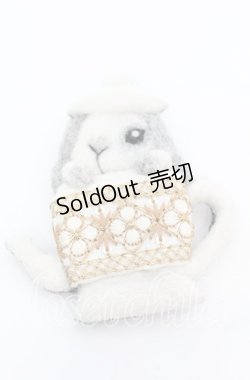 画像1: 【SALE】LOLITAその他 / うさぎブローチ   O-25-11-08-1047-LO-AC-OW-ZT422-F001
