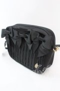 Maison de FLEUR / リボンプリーツショルダーバッグ  クロ O-25-11-08-1014-LO-BG-IG-OS