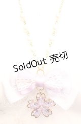 Amalia / さくらモチーフネックレス  ラベンダー O-25-11-08-1029-LO-AC-OW-OS