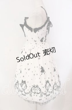 画像4: BABY,THE STARS SHINE BRIGHT / Alice and the Looking Glass of Time柄 ジャンパースカート  シロ×クロ O-25-11-08-012-BA-OP-IG-OS