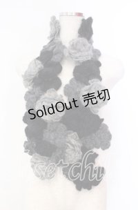 PINK HOUSE / グラデーションフラワーモチーフモヘアストール  クロ O-25-11-10-001-LO-ZA-IG-OS