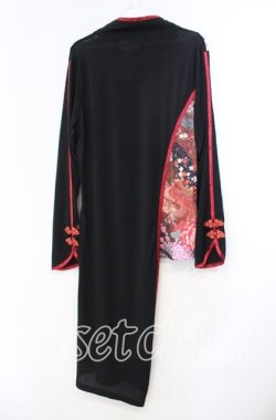 画像4: Qutie Frash / 和柄チャイナカットソー  レッド×ブラック O-25-11-10-050-QU-TO-IG-OS