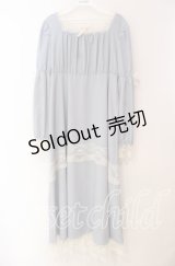 FLC / レースワンピース（星名桜子） Ｍ サックス O-25-11-10-083-LO-OP-IG-ZT1117M