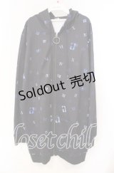 NieR Clothing / プリントZIPパーカー  ブラック×数字柄 O-25-11-10-091-PU-TO-IG-OS