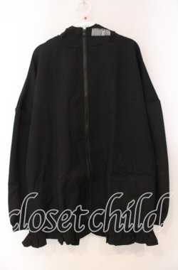 画像1: NieR Clothing / 裾フリルZIP OUTER【DESIGN刺繍】パーカー  ブラック O-25-11-10-096-PU-TO-IG-OS