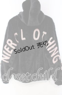 画像5: NieR Clothing / 超ふわもこスリーブレースアップバックロゴジップアウター  ブラック×ピンク O-25-11-10-098-PU-CO-IG-OS