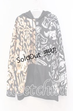 画像1: NieR Clothing / バイカラープリントパーカー  ハロウィン柄 オレンジ×ホワイト×ブラック O-25-11-11-039-PU-TO-IG-ZT339