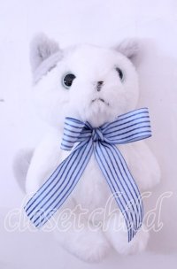 PINK HOUSE / ねこと子ペンギンぬいぐるみコサージュ  シロ×サックス O-25-11-11-1076-LO-ZA-OW-OS