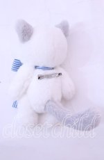 画像2: PINK HOUSE / ねこと子ペンギンぬいぐるみコサージュ  シロ×サックス O-25-11-11-1076-LO-ZA-OW-OS (2)
