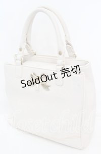 axes femme POETIQUE / リボンエンボス推し活バッグ  アイボリー O-25-11-11-1006-AX-BG-OW-ZT274