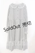 FLC / 星名桜子/ギンガムチェックワンピース 3L シロ×クロ O-25-11-11-089-LO-OP-IG-ZT1117M