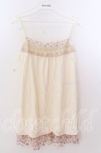 axes femme / 総レース・立体お花付きキャミソール  オフ O-25-11-11-2058-AX-TO-IG-OS