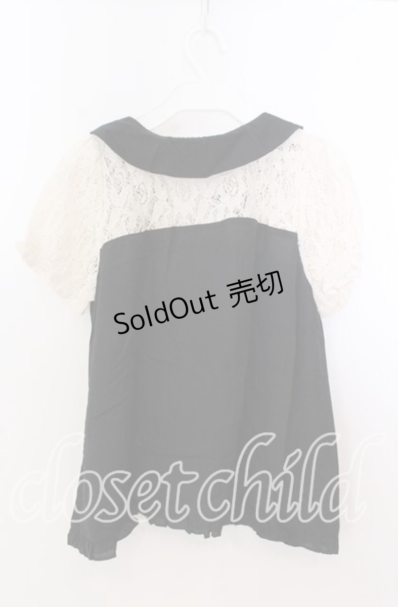 画像3: 【SALE】axes femme POETIQUE / レース切り替え襟付きトップス  クロ×アイボリー O-25-11-11-2060-AX-TO-IG-ZH (3)