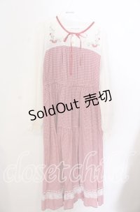 axes femme POETIQUE / ストロベリーガーデンワンピース Ｌ アカ O-25-11-11-2085-AX-OP-IG-OS