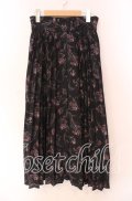 axes femme / 花柄プリーツスカート M クロ O-25-11-11-016-AX-SK-OW-OS