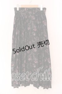 axes femme / 花柄プリーツスカート M クロ O-25-11-11-016-AX-SK-OW-OS