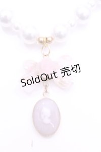 Haku Healing / カメオとリボンのビーズネックレス  ラベンダー×ピンク×シロ O-25-11-12-068-LO-AC-IG-OS