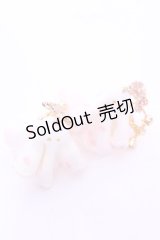 Mystic Garden / Who are you   彷徨うおばけの耳飾り  with Cheery Blossom イヤリング  シロ×ピンク O-25-11-12-013-LO-AC-IG-OS