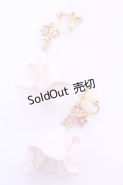 画像2: Mystic Garden / Who are you   彷徨うおばけの耳飾り  with Cheery Blossom イヤリング  シロ×ピンク O-25-11-12-013-LO-AC-IG-OS