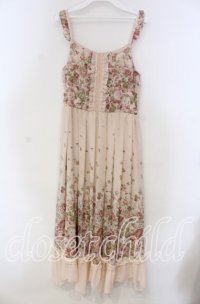 axes femme / 薔薇柄マキシワンピース  ピンクベージュ O-25-11-15-039-AX-OP-IG-OS