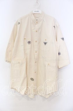 画像1: Karl Helmut / パッチ刺繍コットンビッグシャツ  アイボリー O-25-11-15-085-EL-TO-IG-OS