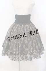 Innocent World / バラと小鳥のストライプスカート Ｍ クロ O-25-11-15-011-IW-SK-IG-OS