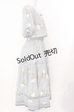 画像3: WONDERFUL WORLD / チェックフラワーたくし上げワンピース  シロ×ネイビー O-25-11-17-038-LO-OP-IG-OS