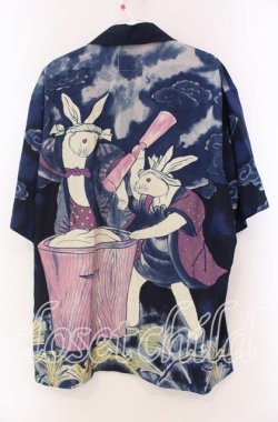 画像1: Karl Helmut / 餅つきうさぎアロハシャツ  ネイビー O-25-11-17-044-EL-BL-IG-OS