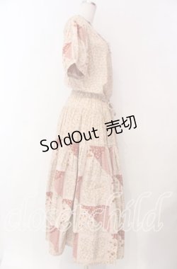 画像4: WONDERFUL WORLD / ミニフラワー&裾パッチワーク半袖ワンピース  ピンク O-25-11-17-045-LO-OP-IG-OS