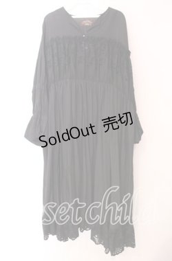 画像1: axes femme NOSTALGIE / コットン刺繍切り替えワンピース  クロ O-25-11-17-059-AX-OP-IG-OS