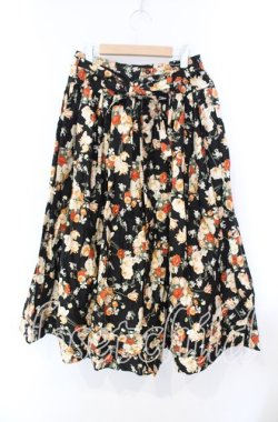 画像3: WONDERFUL WORLD / ローズブーケ裾タックスカート  クロ O-25-11-17-010-LO-SK-IG-OS